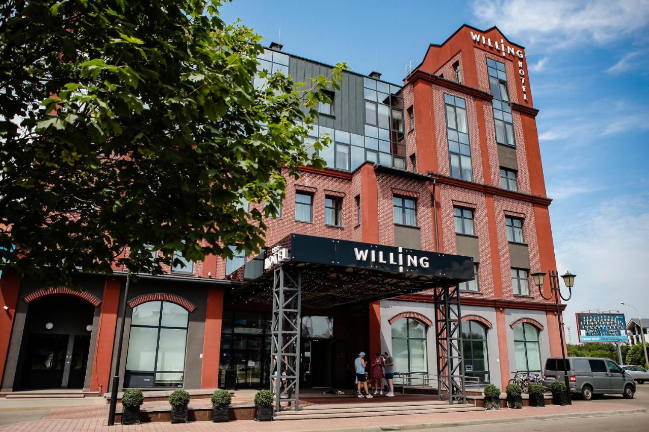 Willing Hotel Минск Екстериор снимка