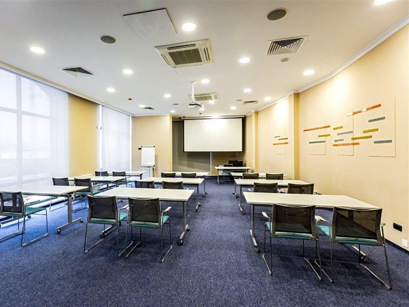 Willing Hotel Минск Екстериор снимка