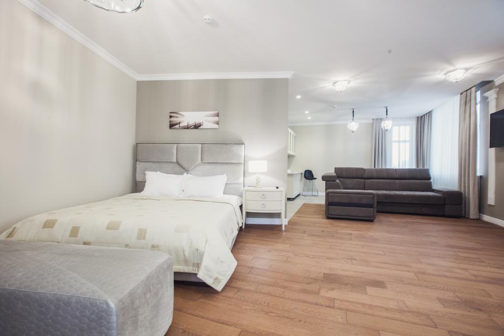 Willing Hotel Минск Екстериор снимка