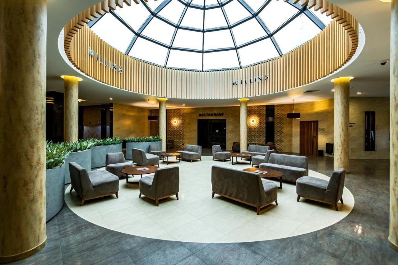 Willing Hotel Минск Екстериор снимка